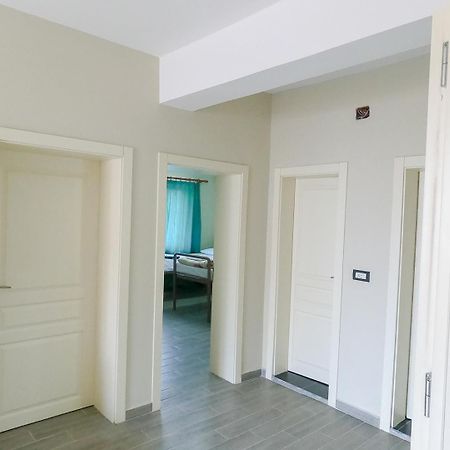 Klerichi Hotel Тирана Экстерьер фото